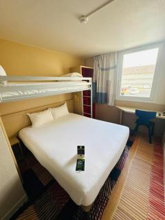 B&B HOTEL Saint-Witz Roissy - Saint-Witz - 9