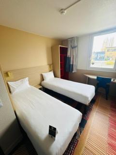 B&B HOTEL Saint-Witz Roissy - Saint-Witz - 8