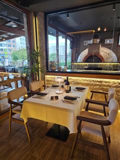 LaCasa Apartments & Restaurant - Ulcinj - 3