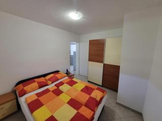 Wohnung für 2 Erwachsene und 2 Kinder - Ražanac - 7