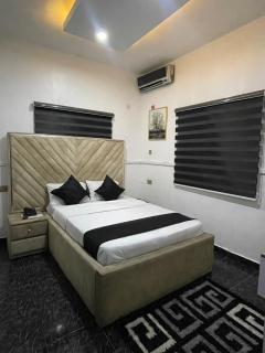 CZ Hotel - Port Harcourt - 8