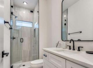 Muncie U Too at Trinity Grove - 9