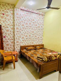 KK paying guest house - Varanasi - 1