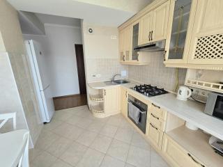 Center, Ismail str.apartment, 1 bedroom and living - Chişinău - 2