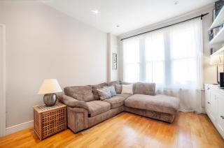 New Listing! Calming 2BR near park, Herne Hill - 0