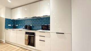 Bright and spacious Apartment - 3