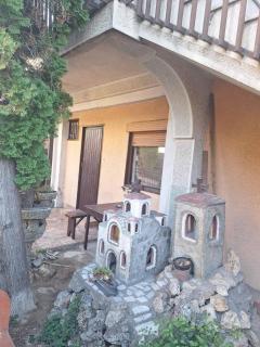 Cozy House with spacious yard - Escópia - 3