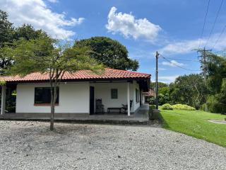Finca Guadualito cerca al parque del café - Quimbaya - 1