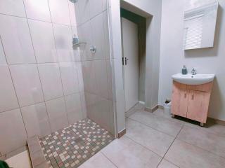 Albertinia Hotel - Albertinia - 1