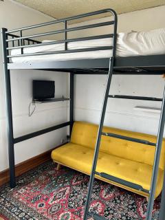 Chambre au calme proche métro 5 - salle de bain, toilettes et cuisine sont commune - Bobigny - 0