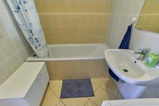 Cozy Quiet Stay with AC and Parking - Budapest - 5