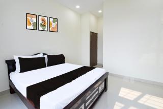 Hotel O RKS Nearby Narsingi ,kokapet and Neknampur - Hyderabad - 8
