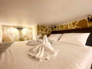 Family Studio Sleeps 4 - Atene - 8