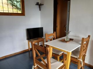 Michay Cabaña en entorno tranquilo y Vista al Lago - 5