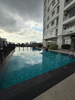 Apartment in Rajagiriya 24th Floor - Sri Jayewardenepura Kotte - 3
