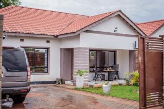 Monitaet Dela Ville - Lusaka - 8