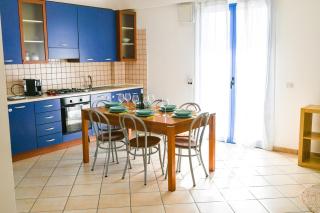 casa azul netflix near the sea - 9