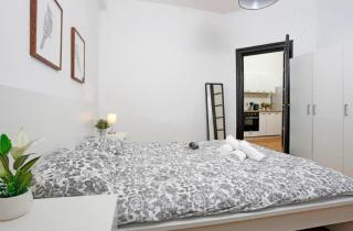 Charming Vintage Apartment - Bucharest - 0