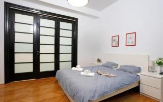 Charming Vintage Apartment - Bucharest - 4