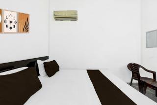 Hotel O Radhey Shyam Inn - Bhauli - 1