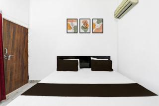 Hotel O Radhey Shyam Inn - Bhauli - 2