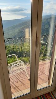 Eagle's Nest Panoramic House in the Village with Fireplace - 3