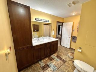 27 Acre Wine Country Estate - Austinburg - 5