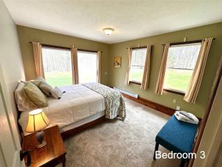 27 Acre Wine Country Estate - Austinburg - 3