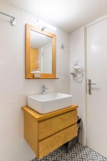 Bee Home - Apartment in Kypseli Central Athens - Atene - 3