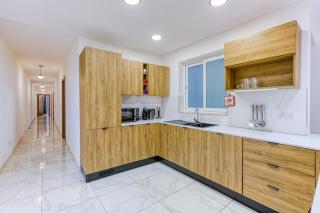 Central Modern 3 Bedroom Apartment in st Julians - St. Julianʼs - 6