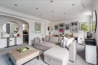 Exquisite 5 Bed Penthouse Apartment - 5