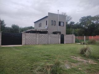 El rancho de la familia - Tristán Suárez - 0
