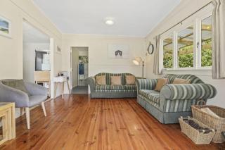 Back of Beyond Cottage - Rotoiti - 4