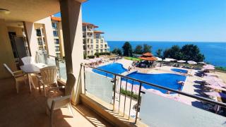 Sea View Suite at Byala Beach Resort - Byala - 9