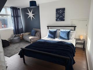 Whitley-5 Bdrm Sleeps 9 Ideal for Contractors - Whitley Bay - 6