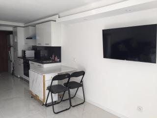 studio vu le jardin - Maurepas - 1