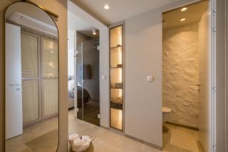 Villa Lara Beach Front Rooftop Pool & Stunning Views - Duće - 5