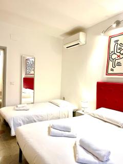 Colosseum Lovely Apartment - Rome - 7