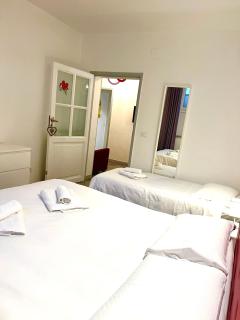 Colosseum Lovely Apartment - Rome - 9