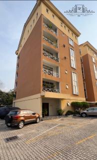 Elegant 3-Bedroom Haven in Ikoyi - 2