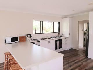 Country Cottage in Imbil - Mary Valley - 4