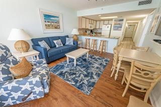 Baywatch Renovated, Unobstructed Oceanfront Views! - Myrtle Beach - 4
