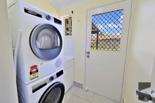 6 McColm Court, Bargara - Bargara - 8