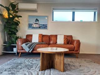 Sea Breeze Escape - 3