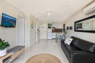 Central Mooloolaba Beachfront Apartment - Located in Sandcastles Resort - 7