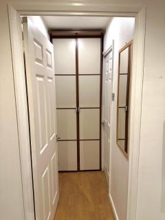 Nice flat with privet entrance - The Hyde - 9