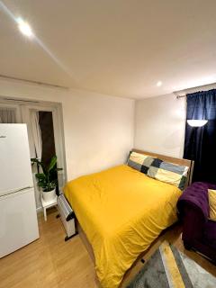 Nice flat with privet entrance - The Hyde - 1