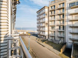 Apartment in Belgium 50m from the Sea - Koksijde - 4