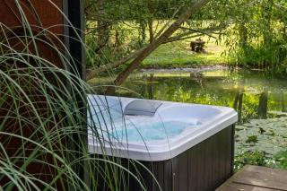 Island Lodge - 6