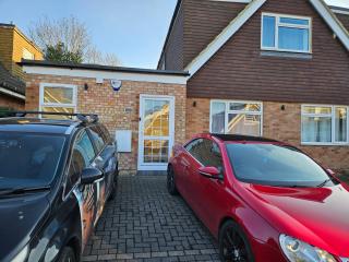 Studio for 2Guests-Parking-Garden-NearLondon-Ac - Londra - 6